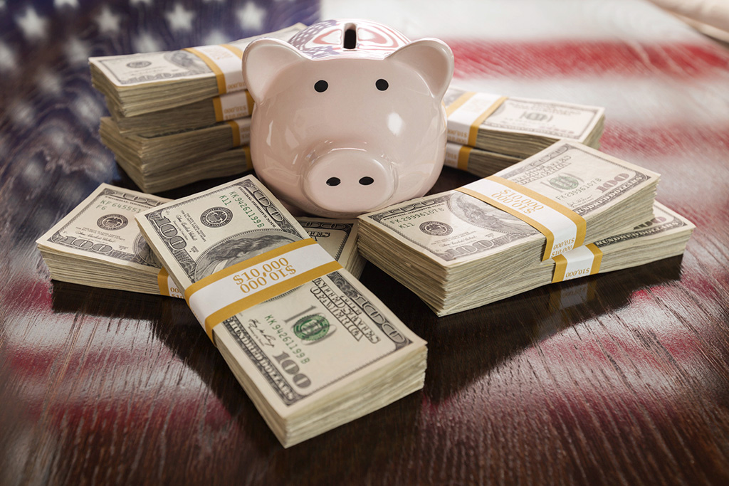 tax tips piggy bank
